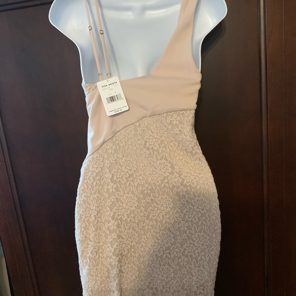 NWT!! Free People beautiful dress! Perfect for Graduation! - Picture 12 of 12